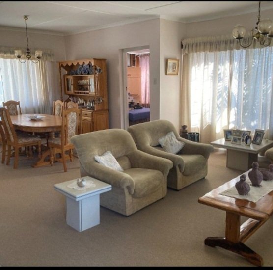 4 Bedroom Property for Sale in Amalinda Eastern Cape